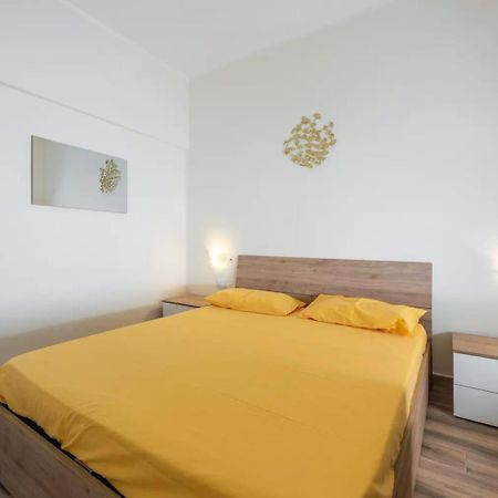 カリアリAtlantic Houseアパートメント エクステリア 写真